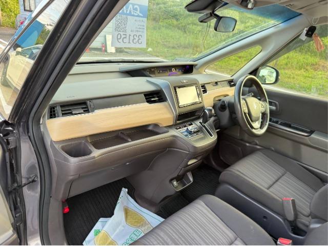 ������ �� ����� � ������ Honda Freed 2018 ����