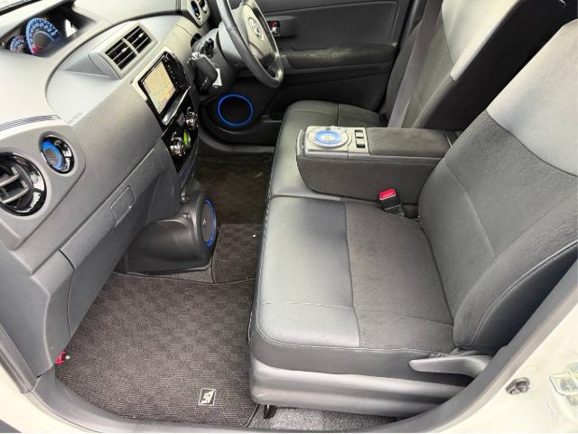 ������ �� ����� � ������ Toyota BB 2015 ����