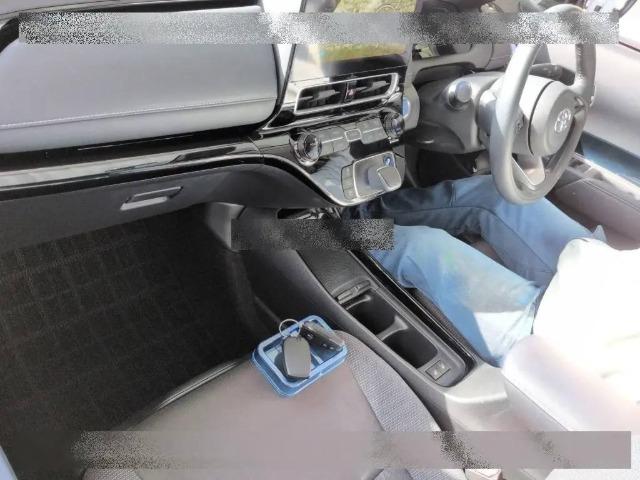 ������ �� �������� � ������ Toyota Aqua 2023 ���