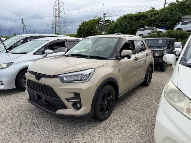 ������ �� ����� � ������ Toyota Raize 2023 ����