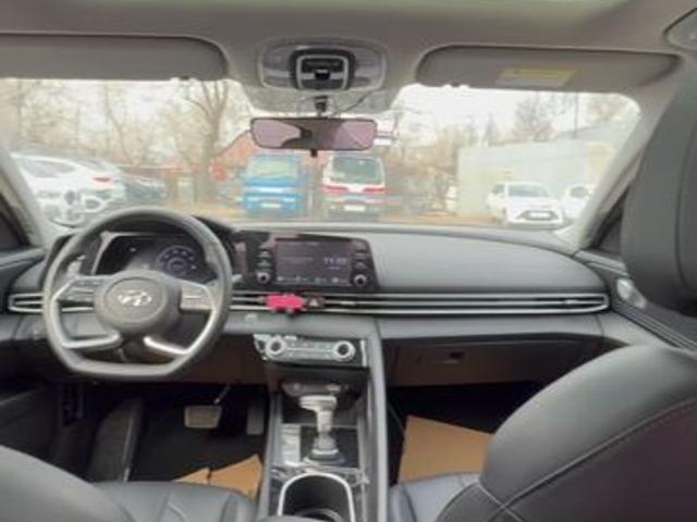 ����� ������������ �� ����� Hyundai Elantra 2022 ����